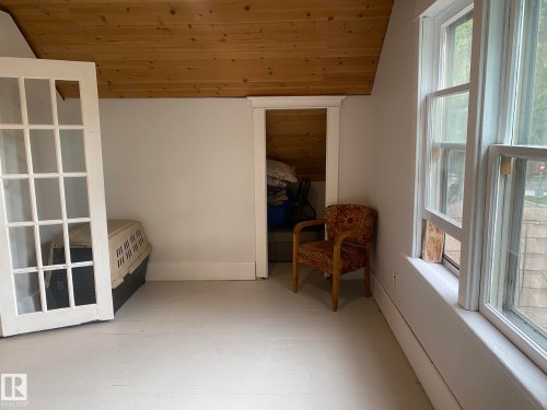 12811 121 Street, Edmonton, AB - Indoor Photo Showing Other Room