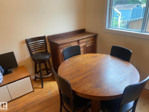 12811 121 Street, Edmonton, AB - Indoor Photo Showing Dining Room