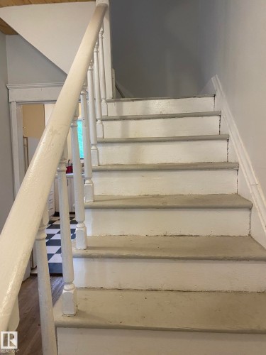 12811 121 Street, Edmonton, AB - Indoor Photo Showing Other Room