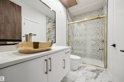 6025 19 Street, Rural Leduc County, AB - Indoor Photo Showing Bathroom