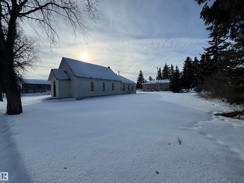 5204 50 Street, Vilna, AB - Outdoor