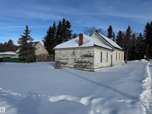 5204 50 Street, Vilna, AB - Outdoor