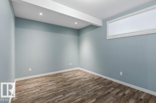 7803 173 Avenue, Edmonton, AB - Indoor Photo Showing Other Room