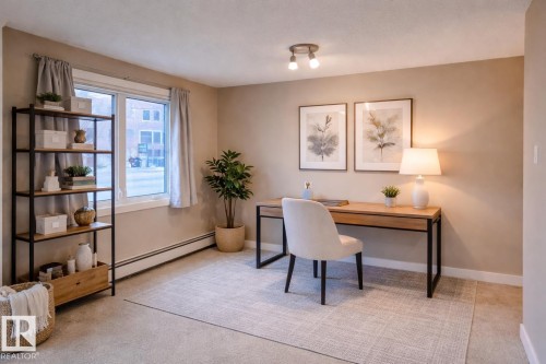 101 9737 112 Street, Edmonton, AB - Indoor Photo Showing Other Room