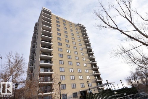101 9737 112 Street, Edmonton, AB - Outdoor