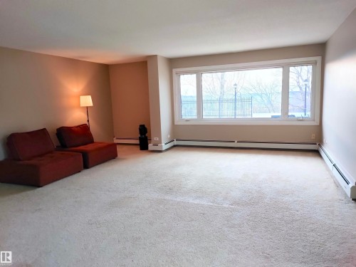 101 9737 112 Street, Edmonton, AB - Indoor Photo Showing Other Room