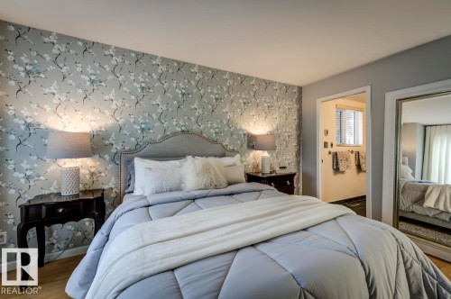 9743 91 Street, Edmonton, AB - Indoor Photo Showing Bedroom