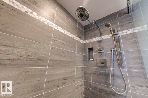 9743 91 Street, Edmonton, AB - Indoor Photo Showing Bathroom