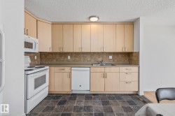 3543 46 Street  Edmonton, AB T6L 5C6