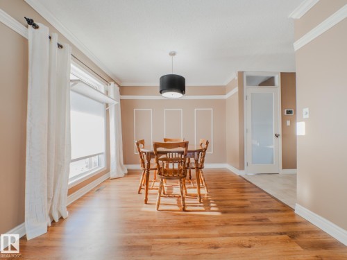 3204 113B Street, Edmonton, AB - Indoor