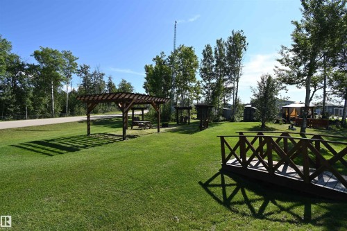 64 53206 Rge Road 55 A, Rural Parkland County, AB - Outdoor With Backyard