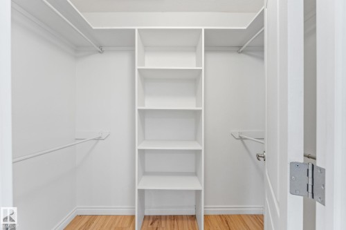 74 Linksview Drive, Spruce Grove, AB - Indoor With Storage