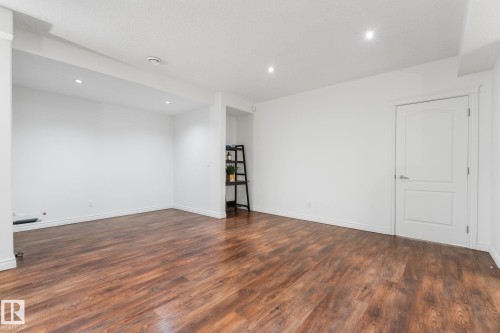 74 Linksview Drive, Spruce Grove, AB - Indoor Photo Showing Other Room