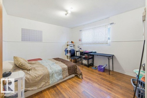 4704 54 Avenue, Wetaskiwin, AB - Indoor Photo Showing Bedroom