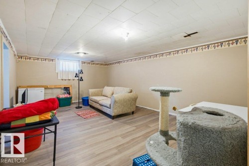 4704 54 Avenue, Wetaskiwin, AB - Indoor