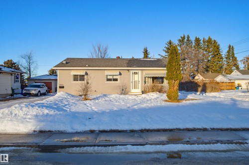 4704 54 Avenue  Wetaskiwin, AB T9A 0Z4