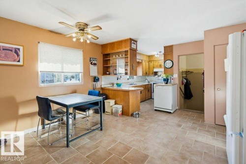 4704 54 Avenue, Wetaskiwin, AB - Indoor