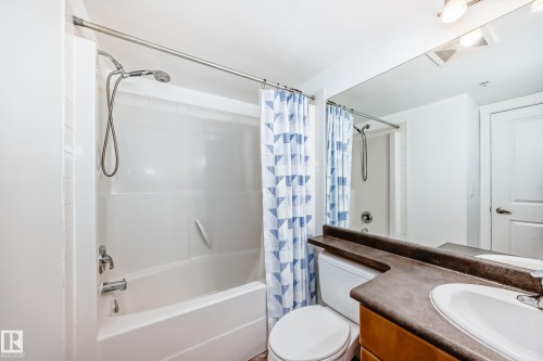 304 10303 105 Street, Edmonton, AB - Indoor Photo Showing Bathroom