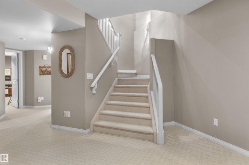 2218 Leger Court, Edmonton, AB - Indoor Photo Showing Other Room