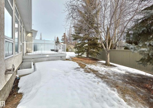 2218 Leger Court, Edmonton, AB - Outdoor