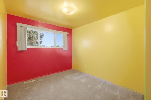 12916 95A Street, Edmonton, AB - Indoor Photo Showing Other Room