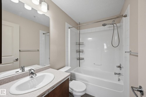 309 508 Albany Way, Edmonton, AB - Indoor Photo Showing Bathroom