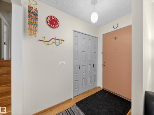 11008 40 Avenue, Edmonton, AB - Indoor Photo Showing Other Room