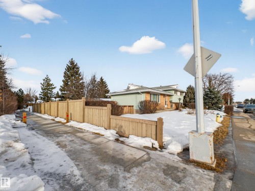 11008 40 Avenue, Edmonton, AB - Outdoor