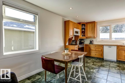 14343 92A Avenue, Edmonton, AB - Indoor