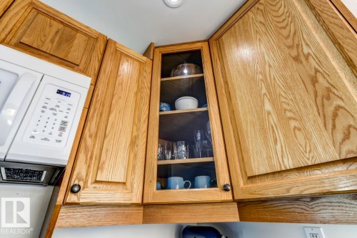 14343 92A Avenue, Edmonton, AB - Indoor Photo Showing Other Room