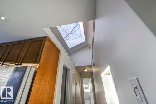 14343 92A Avenue, Edmonton, AB - Indoor Photo Showing Other Room