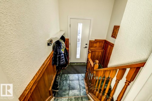 14343 92A Avenue, Edmonton, AB - Indoor Photo Showing Other Room