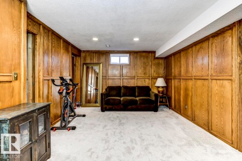 14343 92A Avenue, Edmonton, AB - Indoor