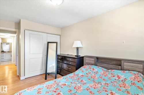 14511 121 Street, Edmonton, AB - Indoor Photo Showing Bedroom
