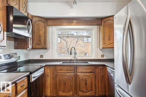 2524 106 Street, Edmonton, AB - Indoor Photo Showing Kitchen With Double Sink