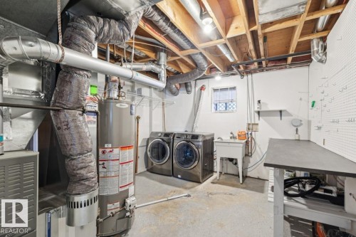 2524 106 Street, Edmonton, AB - Indoor