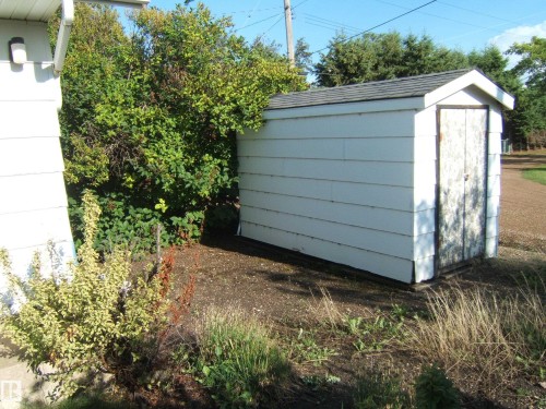 View of shed - 4807 54 Avenue, Two Hills, AB - Outdoor With Exterior