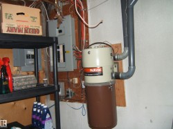 Utility room with electric panel - 