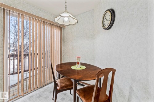 9012 184 Street, Edmonton, AB - Indoor Photo Showing Dining Room