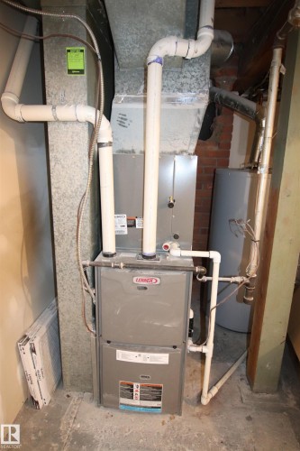 11161 67 Street, Edmonton, AB - Indoor Photo Showing Basement