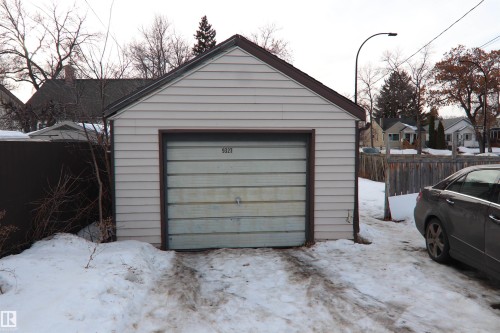 11161 67 Street, Edmonton, AB - Outdoor