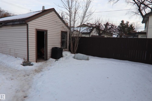 11161 67 Street, Edmonton, AB - Outdoor