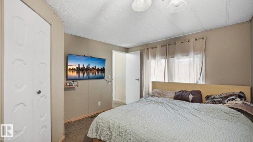 880 West Coast Bay, Edmonton, AB 