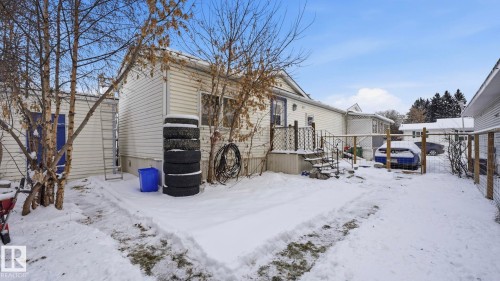 880 West Coast Bay, Edmonton, AB 