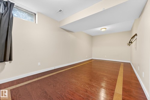 11428 51 Avenue, Edmonton, AB - Indoor Photo Showing Other Room