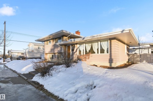 11428 51 Avenue, Edmonton, AB - Outdoor