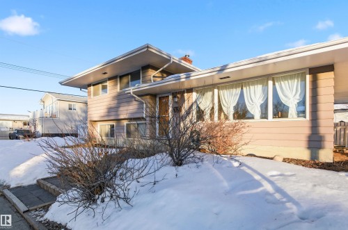 11428 51 Avenue, Edmonton, AB - Outdoor