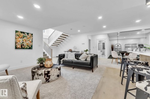 10603 140 Street, Edmonton, AB - Indoor Photo Showing Living Room