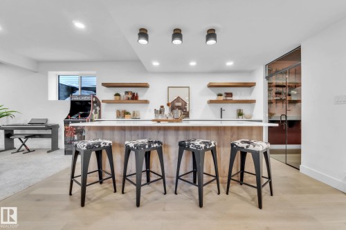 10603 140 Street, Edmonton, AB - Indoor