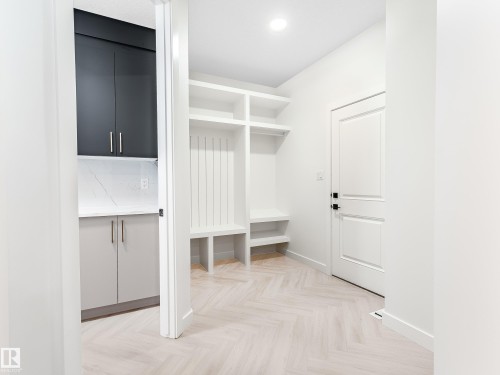 125 Lilac Close, Leduc, AB - Indoor Photo Showing Other Room